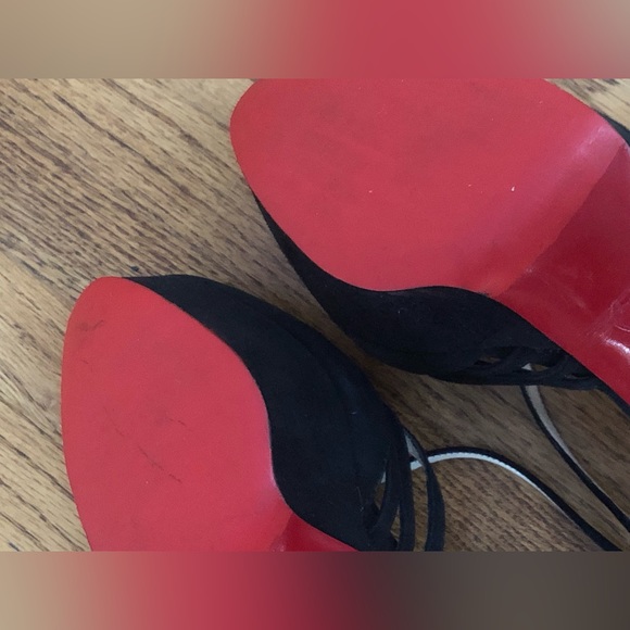 Christian Louboutin Black Suede Heels Sz 39 1/2 - Picture 8 of 9